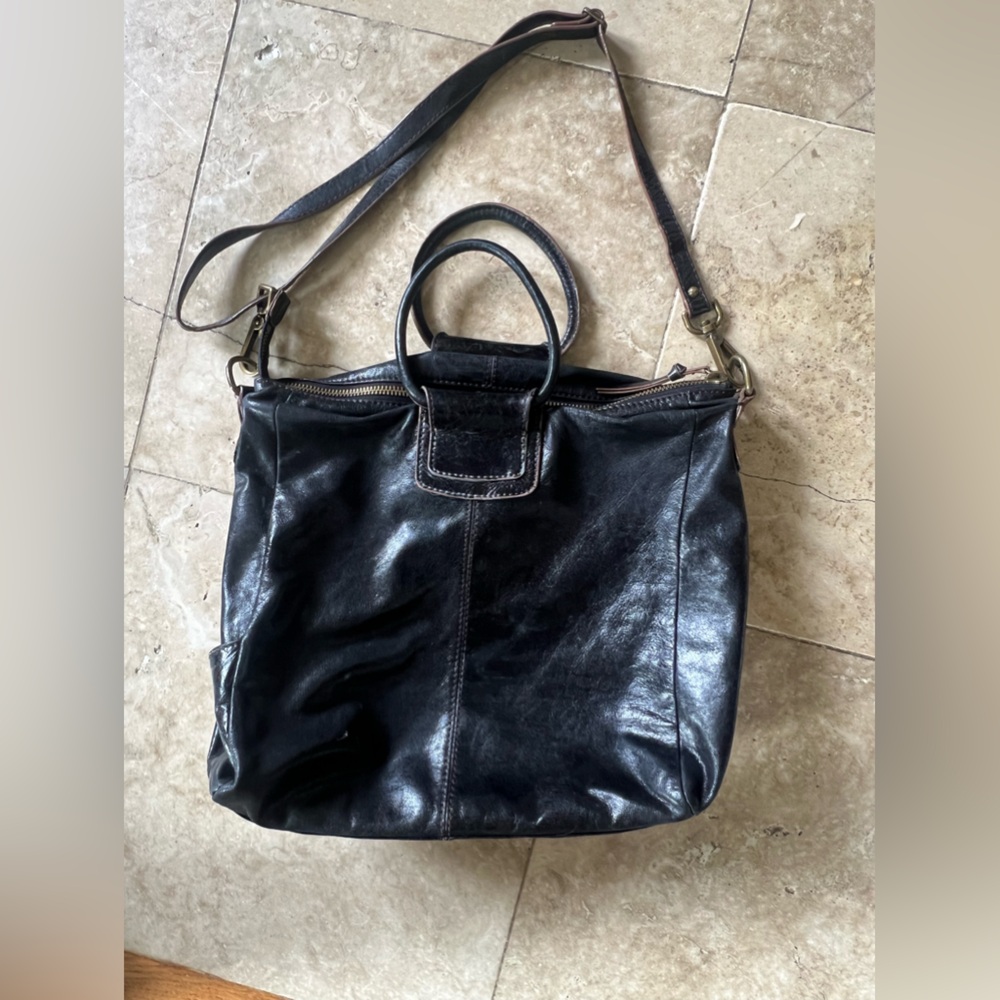 HOBO Sheila Large Satchel. Black. Pre owned and loved but still great condition